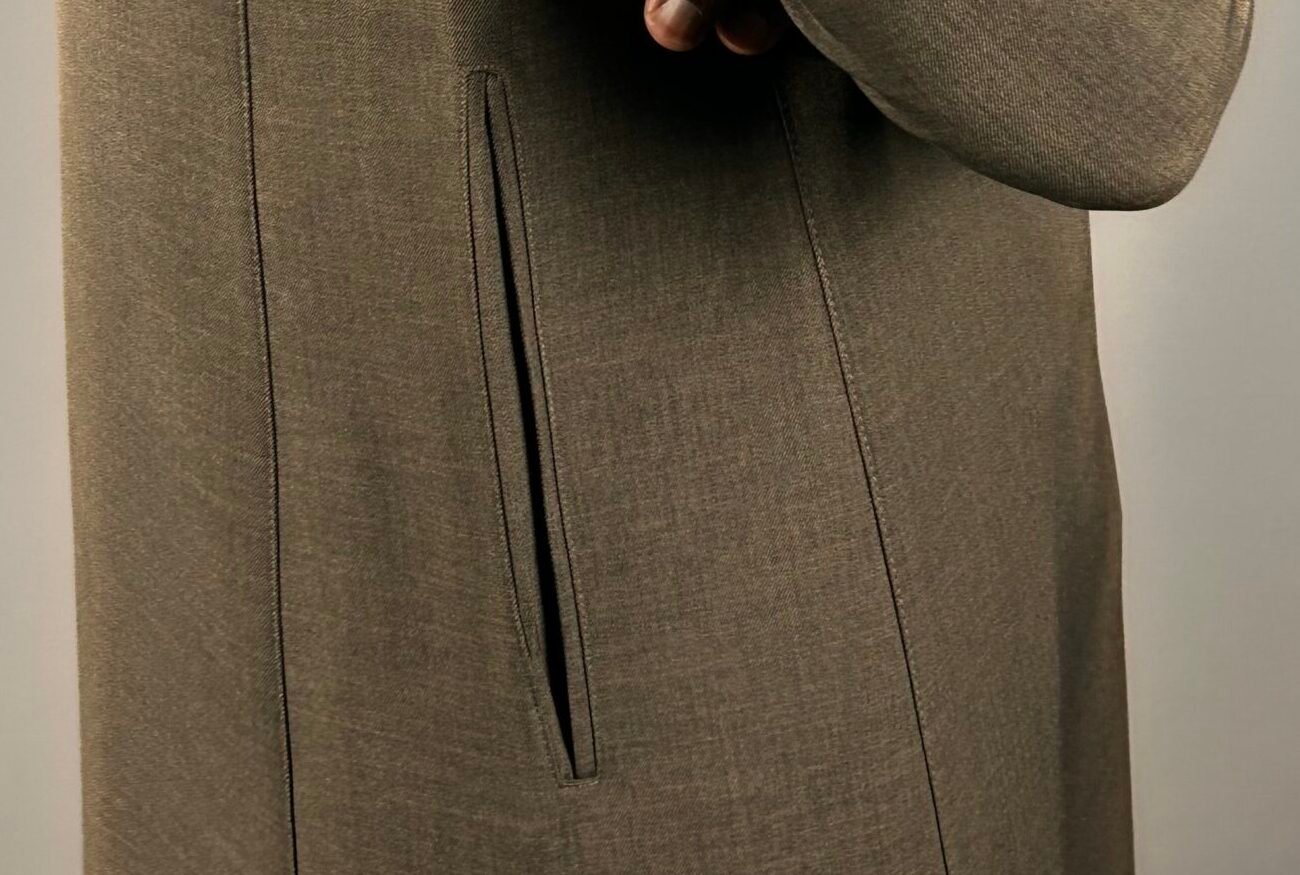 Qamis Madina | Vert Brun – Image 4